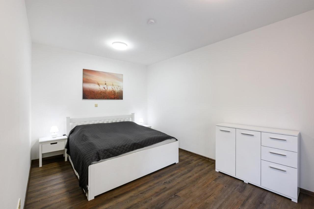 Apartmany Zavetri Losina ภายนอก รูปภาพ